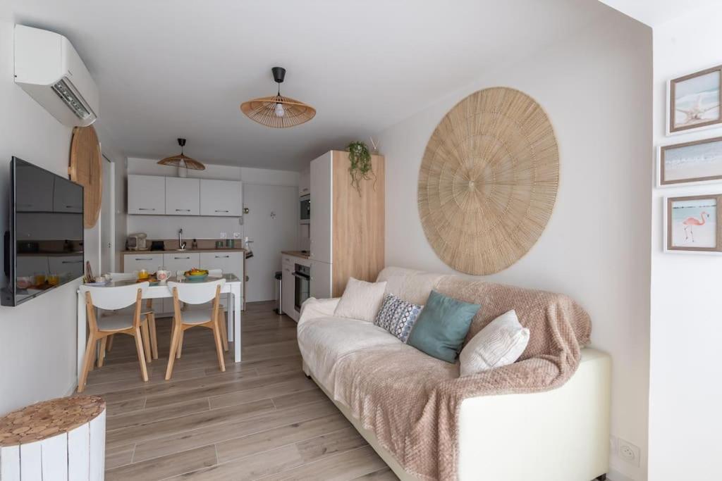 La Perle Du Port * Terrasse * Clim * Mer A 5 Min * Chambre * Карнон Плаж Екстериор снимка